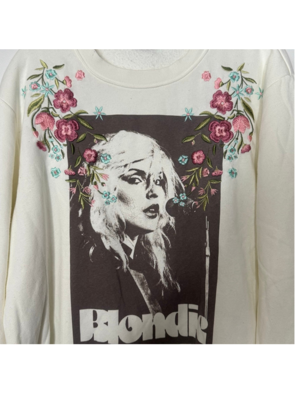 Blondie Graphic Sweatshirt Floral Embroidered Crewneck XL Band Tee Vintage Style - Picture 4 of 9